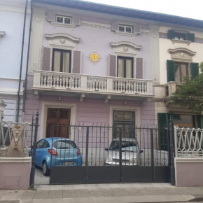 la villa dell'orologio